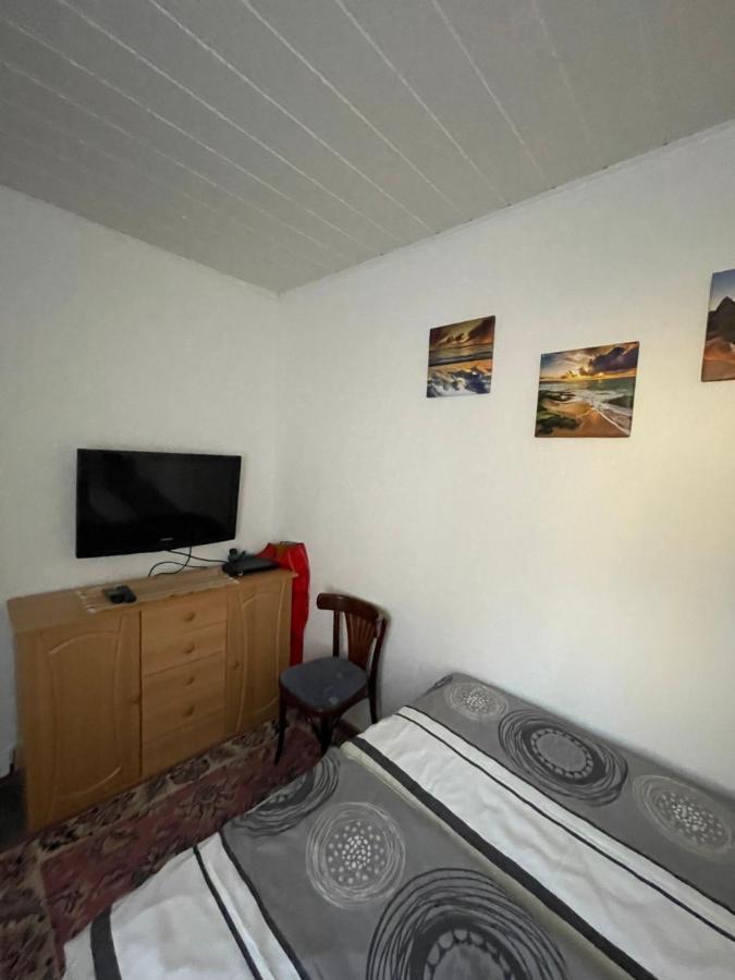 Schoener Ferienbungalow Umgeben Von Natur Und Nicht Weit Zur Ostsee Neubukow Eksteriør billede